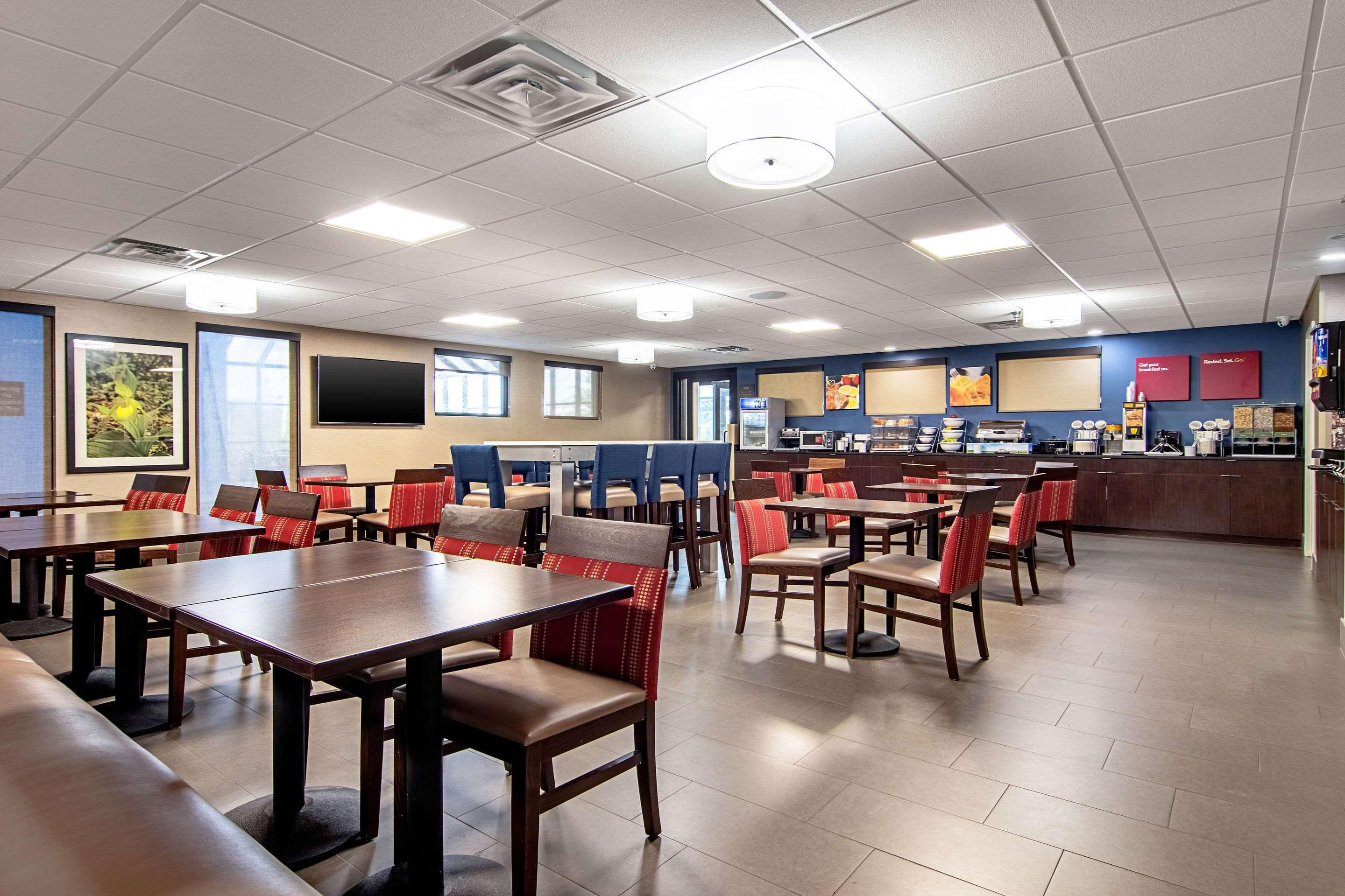 Comfort Suites Knoxville Airport Alcoa Exterior foto
